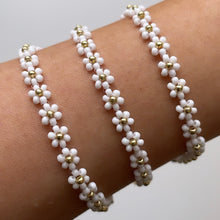 Load image into Gallery viewer, White Daisy Bracelet
